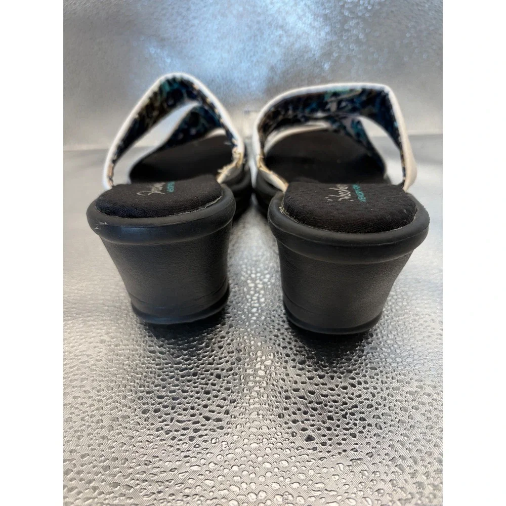 Skechers Cali Womens White Rhinestone Wedge Sandals Memory Foam Slides Size 8
